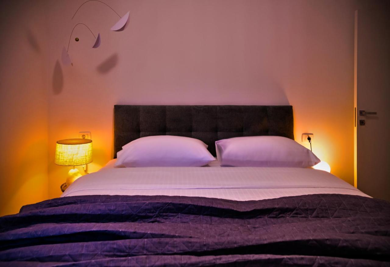 Rivus Apartments オミシュ エクステリア 写真