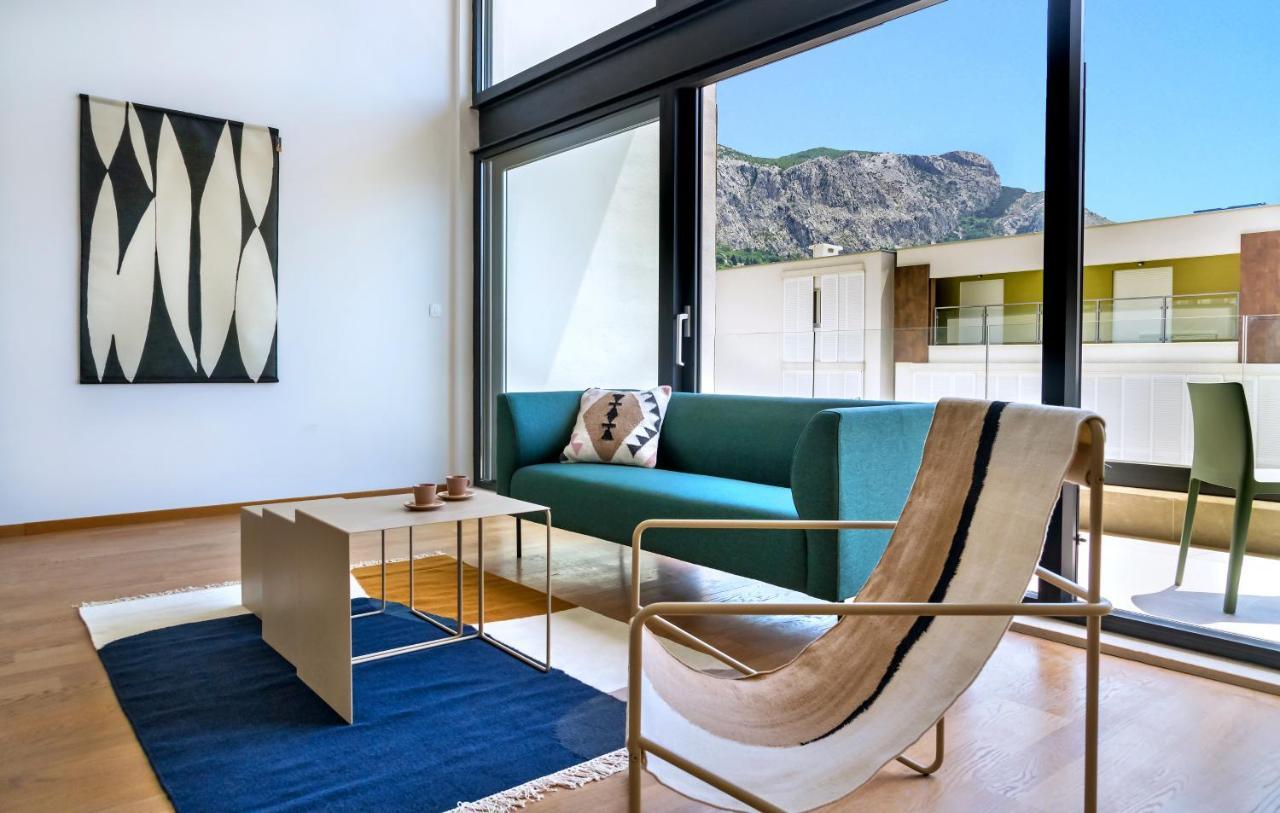 Rivus Apartments オミシュ エクステリア 写真