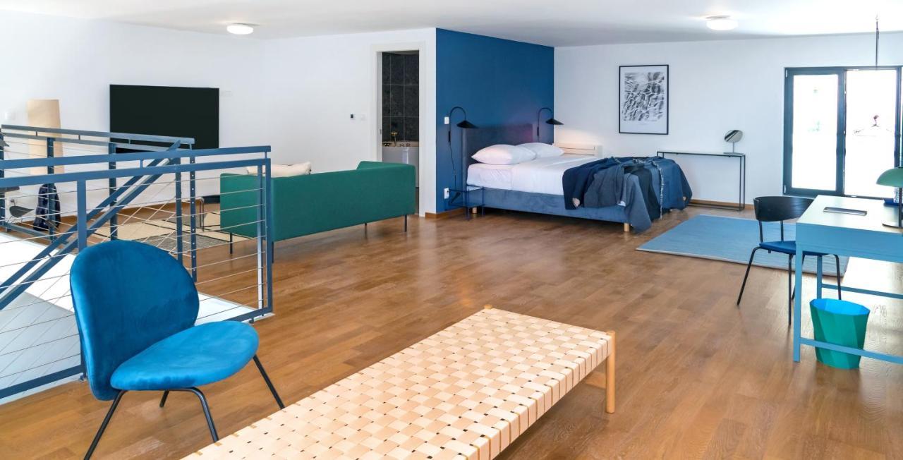Rivus Apartments オミシュ エクステリア 写真