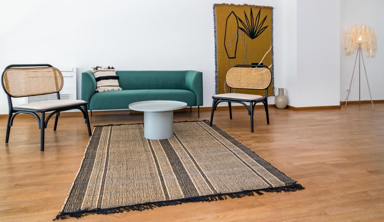 Rivus Apartments オミシュ エクステリア 写真