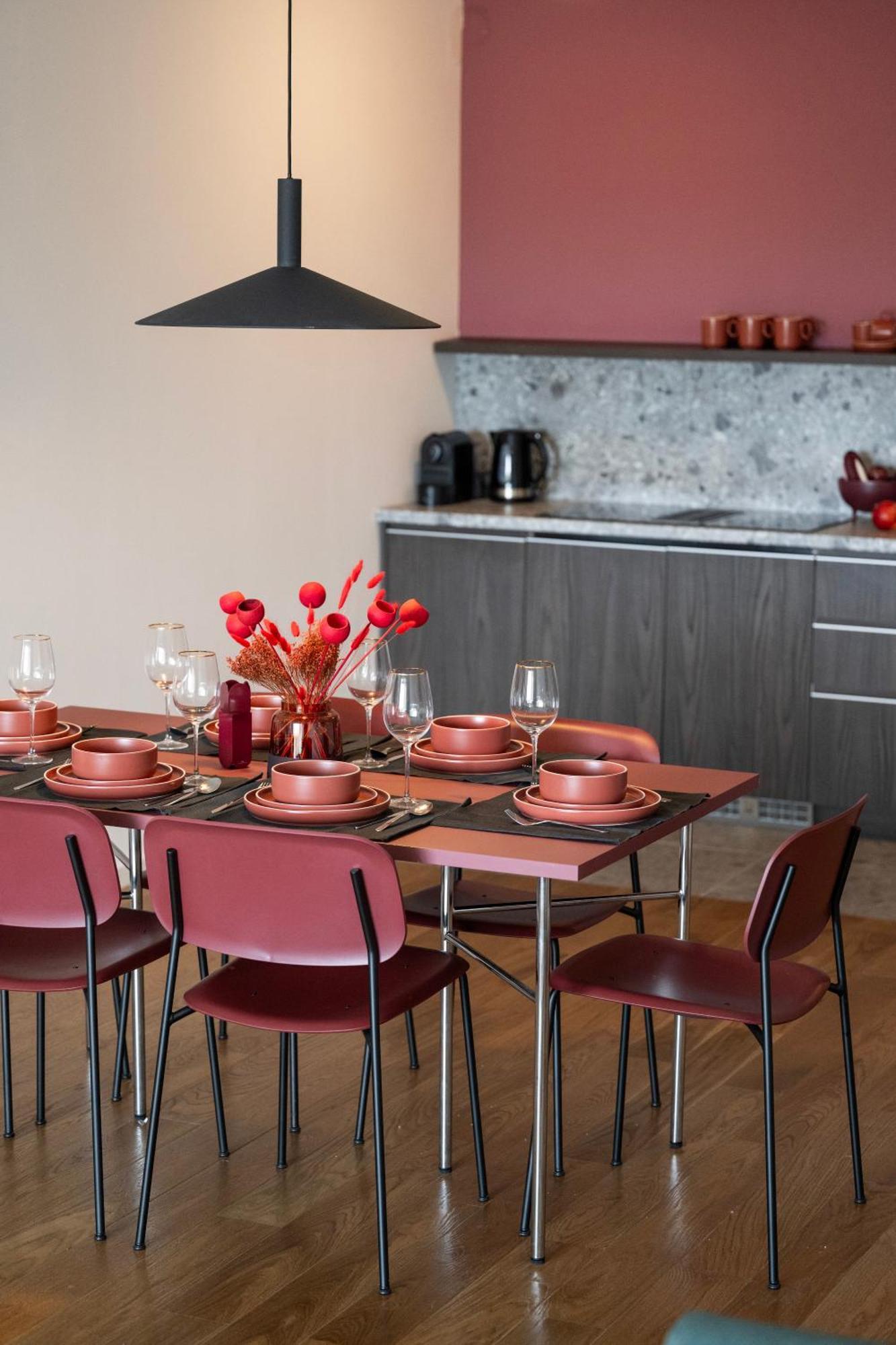 Rivus Apartments オミシュ エクステリア 写真